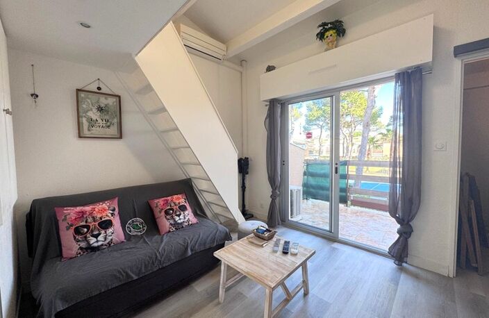 Pinède. Appartement studio cabine mezzanine — photo 4