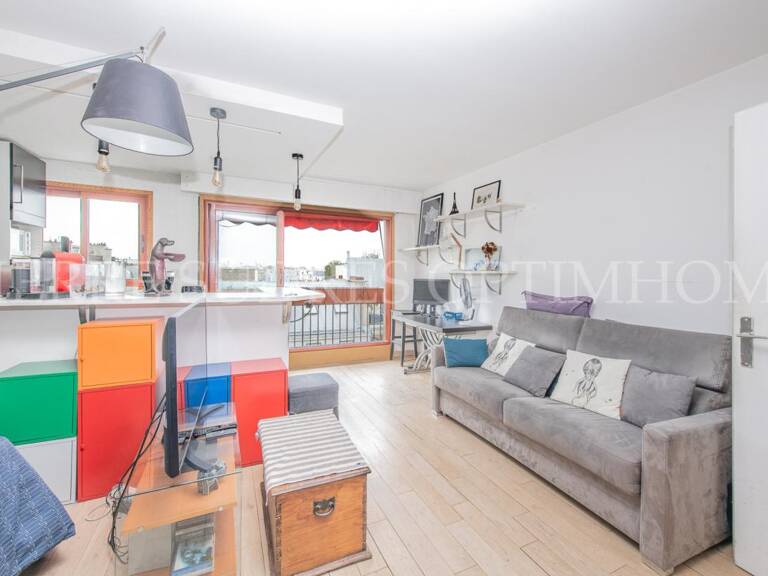 Paris 11, Studio de 29 m² en étage élevé — photo 1
