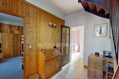 Appartement 5 pièces 385000 €