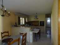 A SAINT JUNIEN PROCHE DU CENTRE VILLE ET DES COMMODITES MAISON PLAIN PIED DE 114 M² 3 CHAMBRES — photo 3