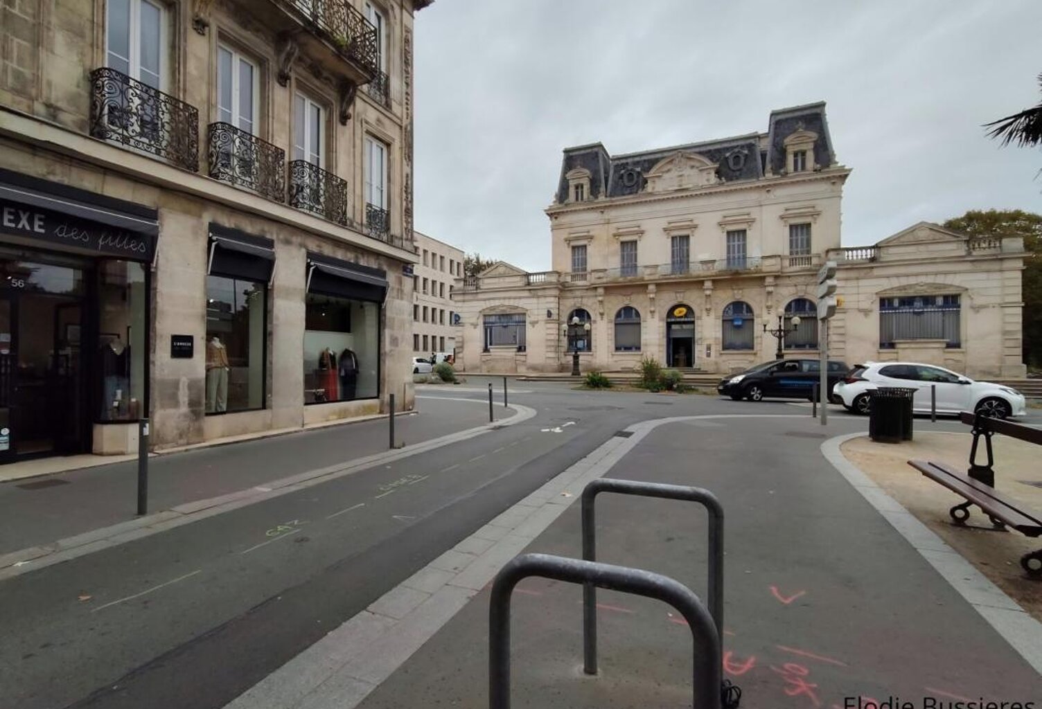 Boulangerie-Pâtisserie – Rochefort Centre – Emplacement Premium — photo 1