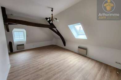 Appartement 8 pièces 173700 €