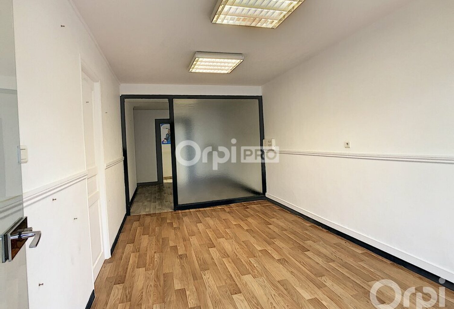 BUREAU A LOUER — photo 1