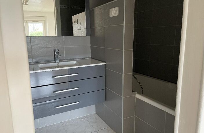 Appartement F2 - 38 m2 - SELONCOURT — photo 3