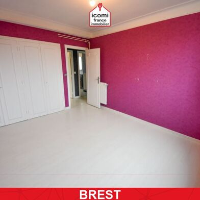 Appartement 5 pièces 154500 €