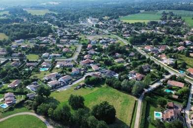 Maison 3 pièces 1300 €