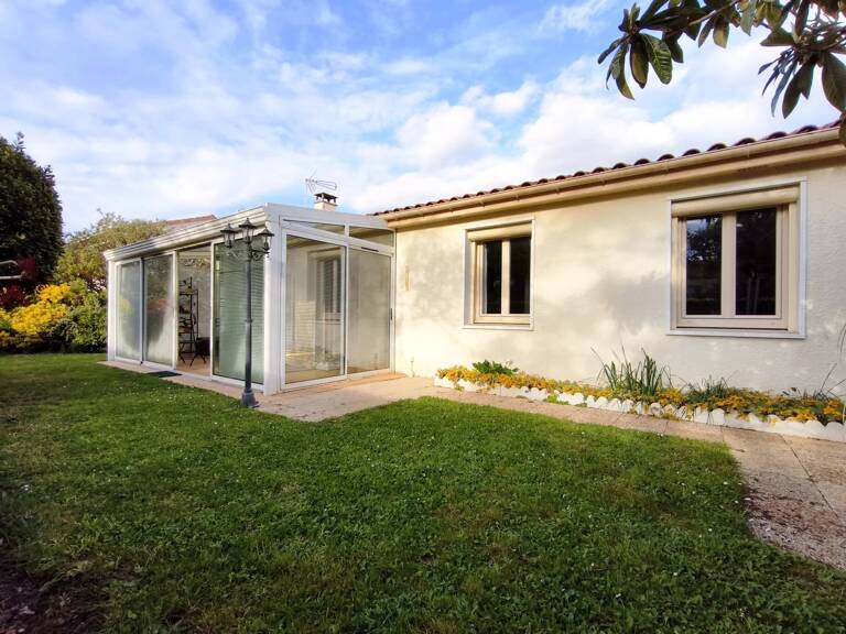 PAVILLON PLAIN PIED AVEC 3 CHAMBRES - POITIERS — photo 1