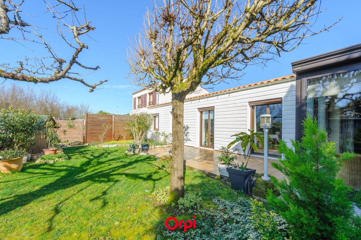 Villa / Maison  T5 à vendre Nieul-sur-Mer 17137