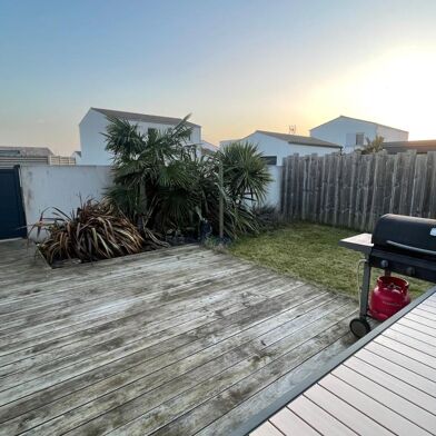 Maison 5 pièces 1320 €