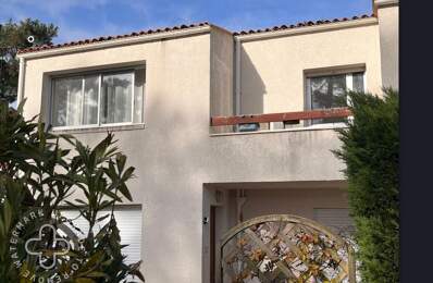 Appartement À Vendre — photo du bien