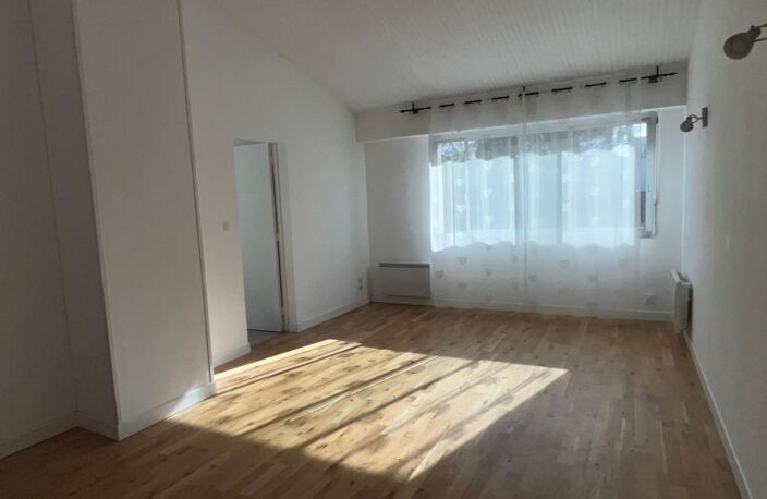 Appartement À Vendre — photo 3