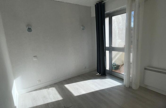 Appartement À Vendre — photo 4