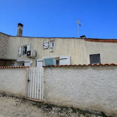 Maison 3 pièces 700 €