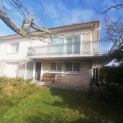 Maison 6 pièces 395000 €