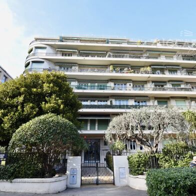 Appartement 4 pièces 1080000 €