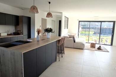 Maison 4 pièces 399000 €