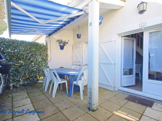 Maison de 28,69 m² carrez avec une chambre et une mezzanine (4 couchages) dans la résidence Vendéennes 1 — photo du bien