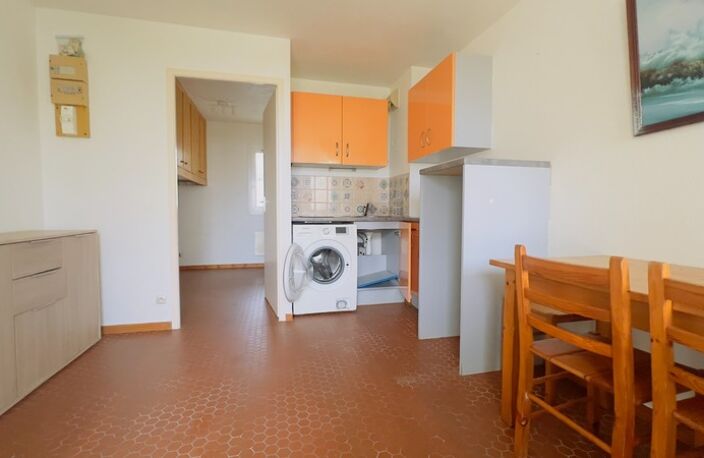 SAINT NIC - vente à 100 m de la plage - appartement T2 bis de 20 m² habitable - Tarasse - Parking privé — photo 2