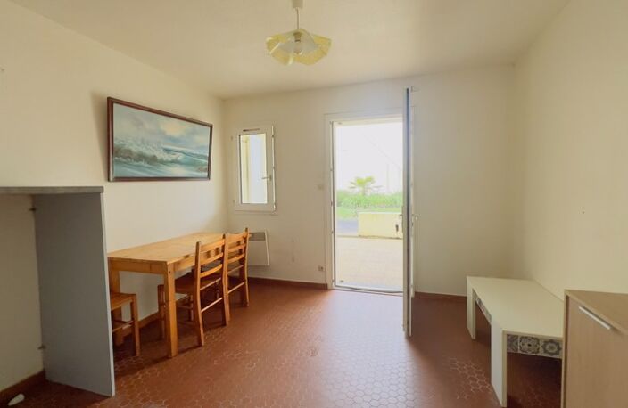 SAINT NIC - vente à 100 m de la plage - appartement T2 bis de 20 m² habitable - Tarasse - Parking privé — photo 3