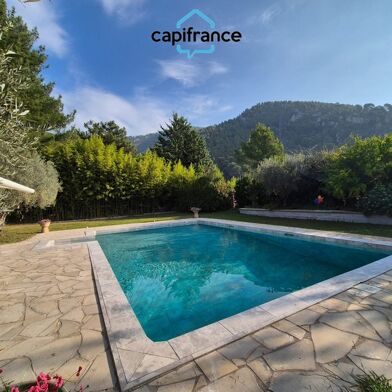 Maison 6 pièces 949500 €