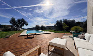 Maison 6 Pièces 180 m² à vendre à Vallauris (06220)