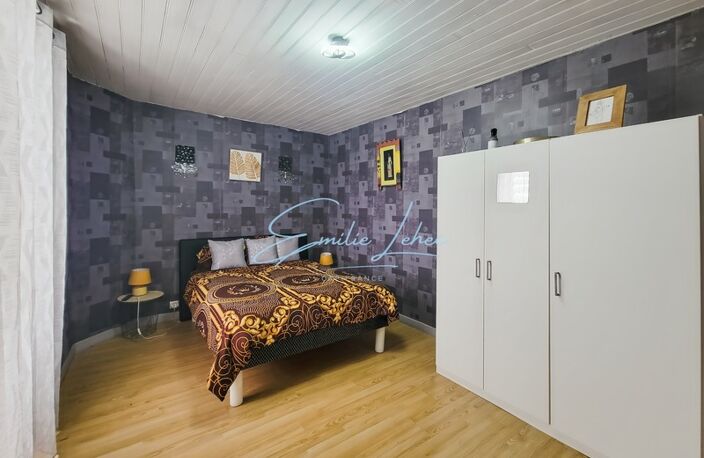 INVESTISSEURS!!! Centre-bourg d'Elliant - Immeuble 300m2 et parcelle de plus de 1000m2 divisible — photo 3