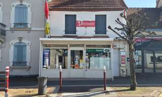 Commerce  120 m² à vendre à Commentry (03600)