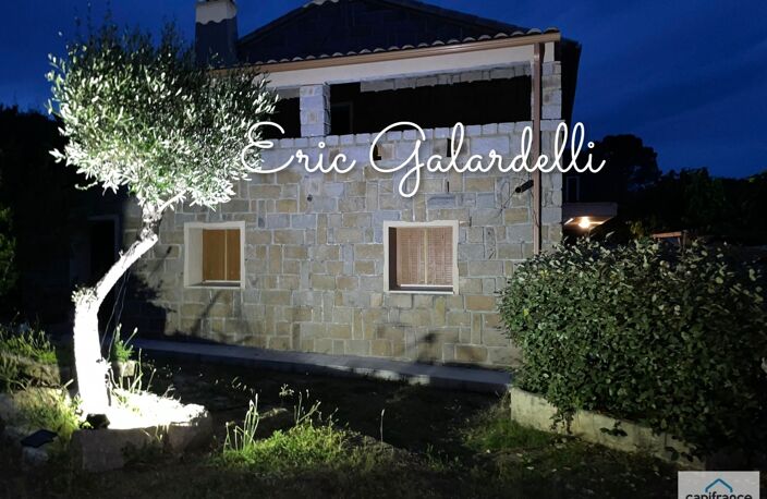 A VENDRE opportunité rare Magnifique Villa de caractère en pierres de taille de 7 pièces sur terrain arboré de 2500m2  au pied de la plage de Portigliolo, à BELVEDERE CAMPOMORO (20) — photo 3