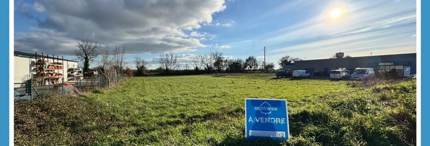 Terrain  2500 m² à vendre à Azay-le-Brûlé (79400)