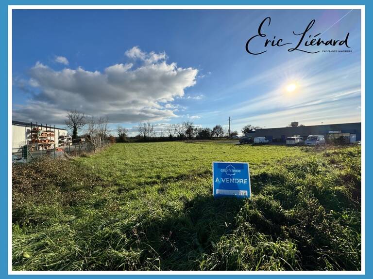 Terrain à vendre  AZAY LE BRULE (79) — photo 1