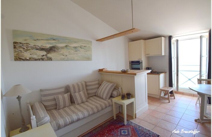 Appartement à vendre 1 pièces LA FLOTTE (17) — photo 2