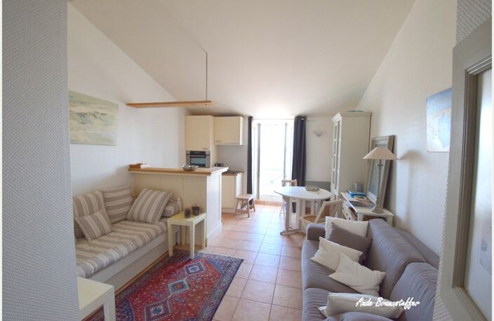 Appartement à vendre 1 pièces LA FLOTTE (17) — photo 3