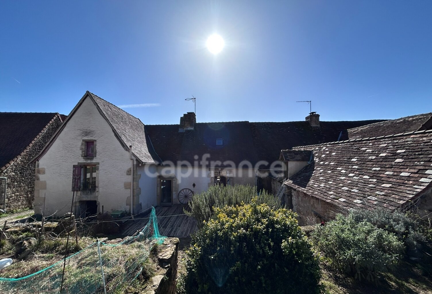Maison à vendre 3 pièces HAUTEFORT (24) — photo 1