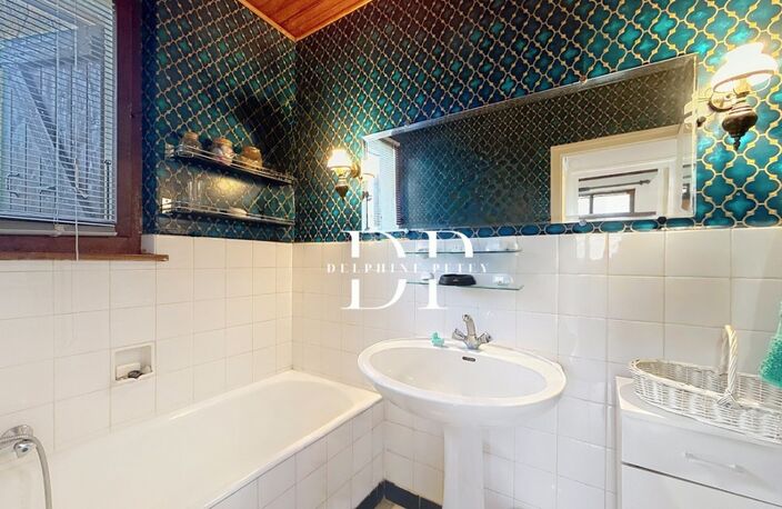 Maison à vendre 5 pièces de 137 m2, terrain d'env. 1000 m2 LUCINGES (74) — photo 5