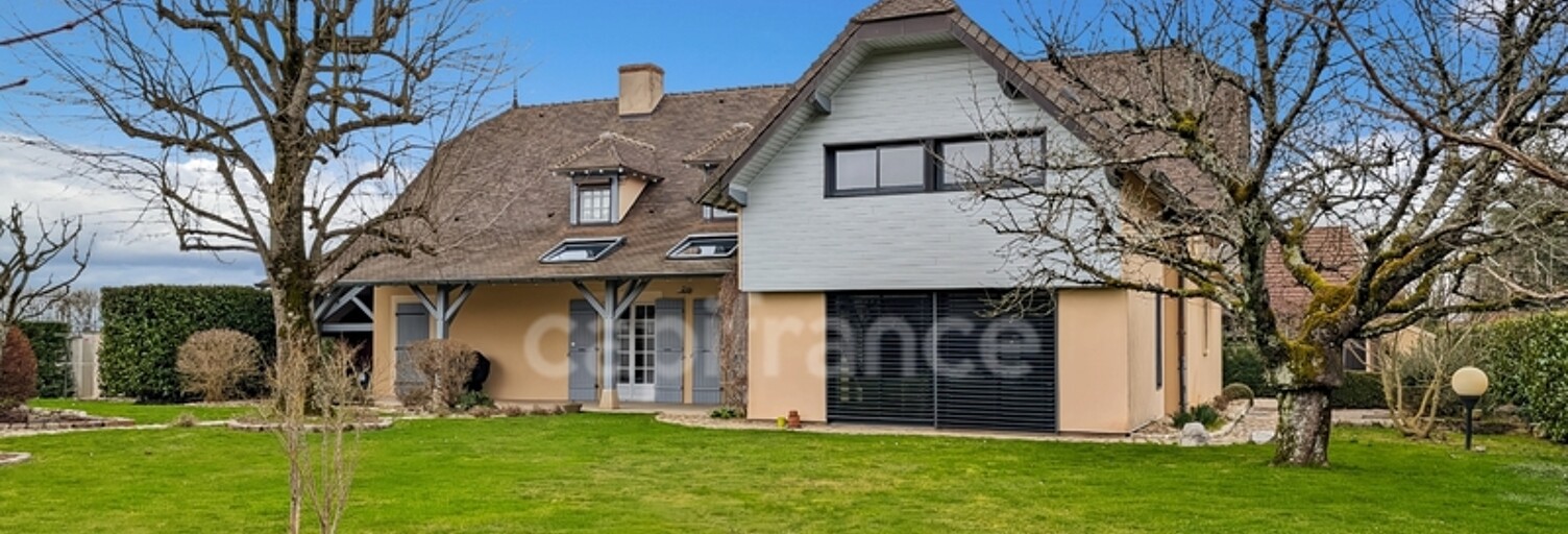 Maison 9 Pièces 246 m² à vendre à Mervans (71310)