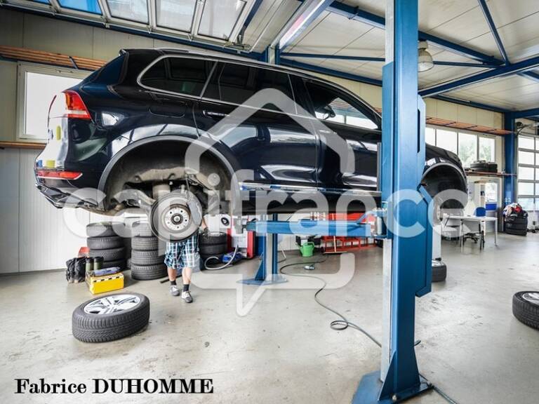 Garage, proche Sarlat — photo 1