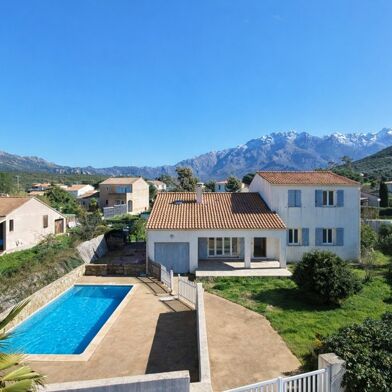 Maison 5 pièces 485000 €