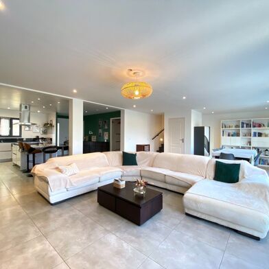 Maison 8 pièces 497000 €