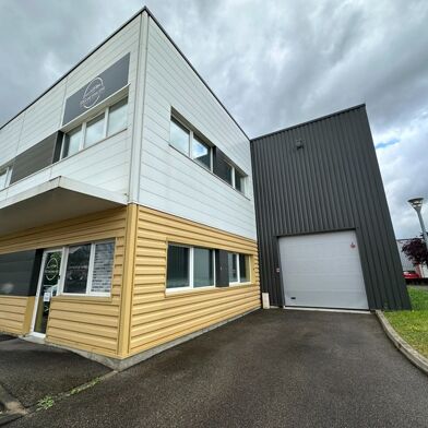 Commerce 3 pièces 1830 €