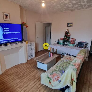 Maison 3 pièces 72500 €