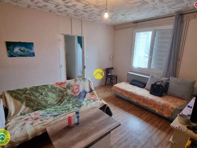 APPARTEMENT SECTEUR MARAIS — photo du bien