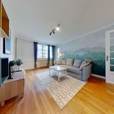 Appartement 4 pièces 1340 €