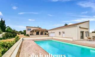 Maison 8 Pièces 242 m² à vendre à Mortagne-sur-Gironde (17120)