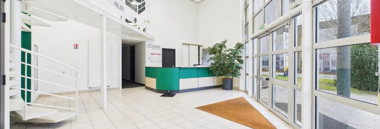 Bureau 1 Pièce 310 m² à louer à Gellainville (28630)