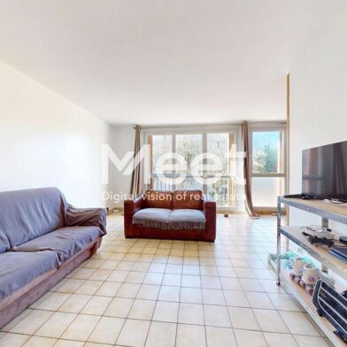 Appartement 4 pièces 1300 €