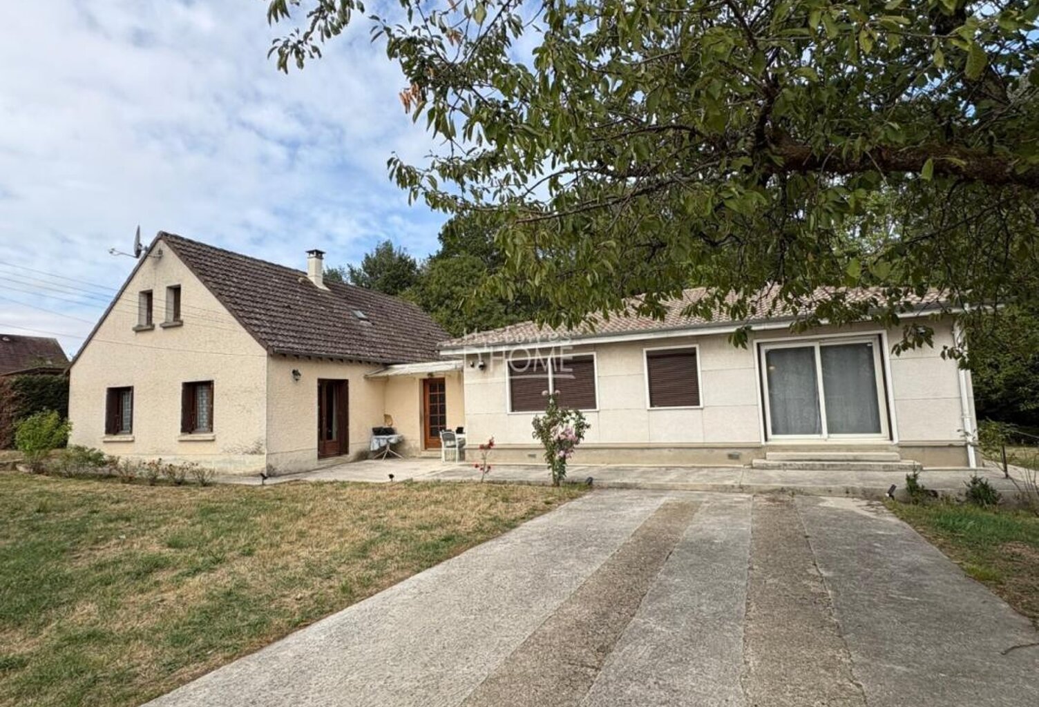 2 MAISONS + UN TERRAIN CONSTRUCTIBLE — photo 1