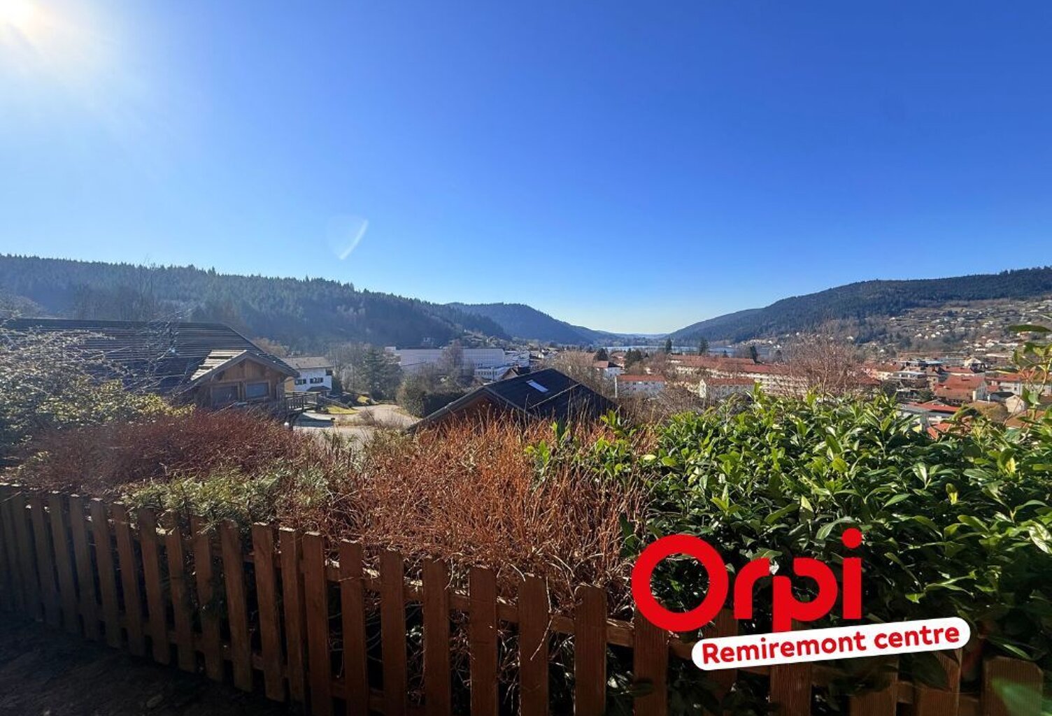 Appartement À Vendre — photo 1