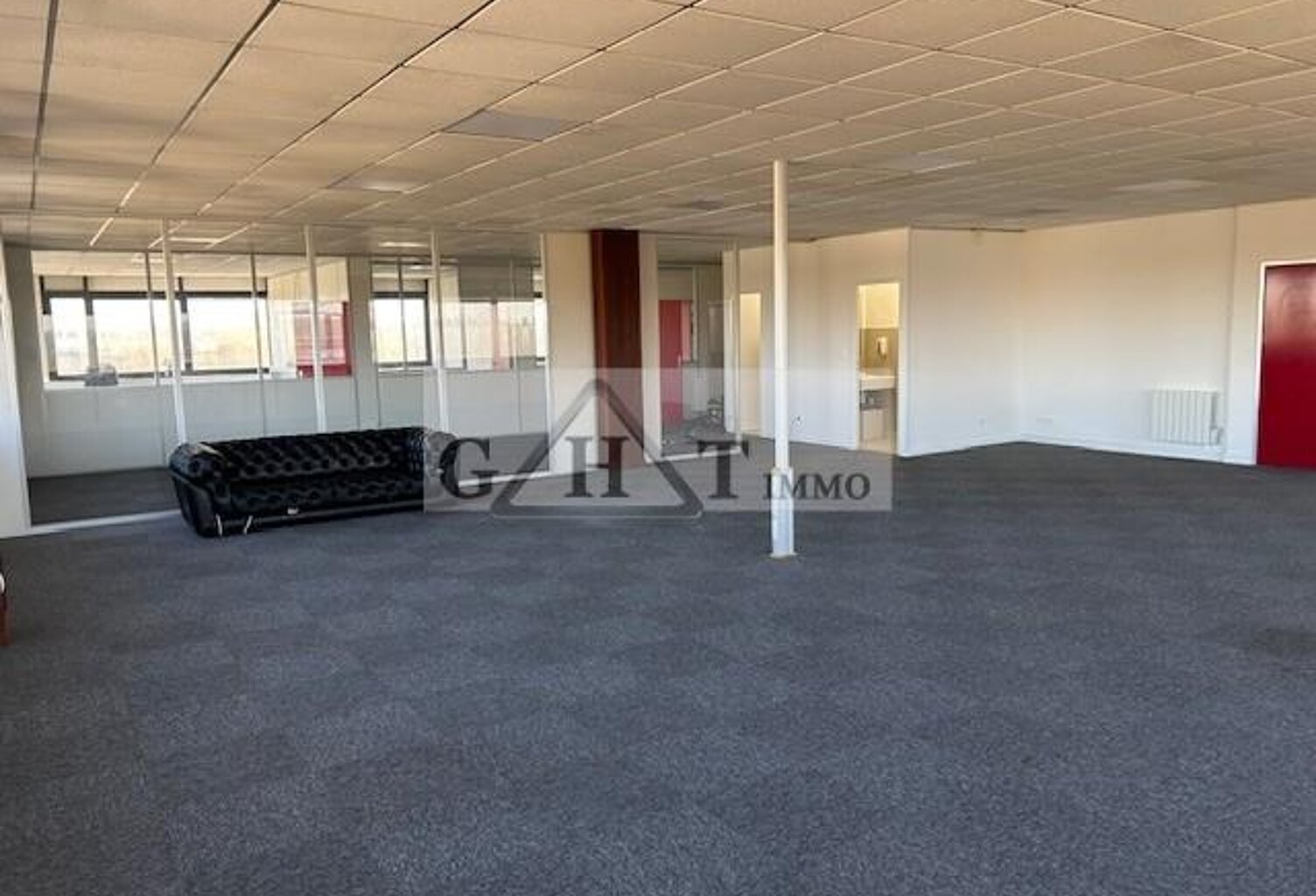 BUREAUX — photo 1
