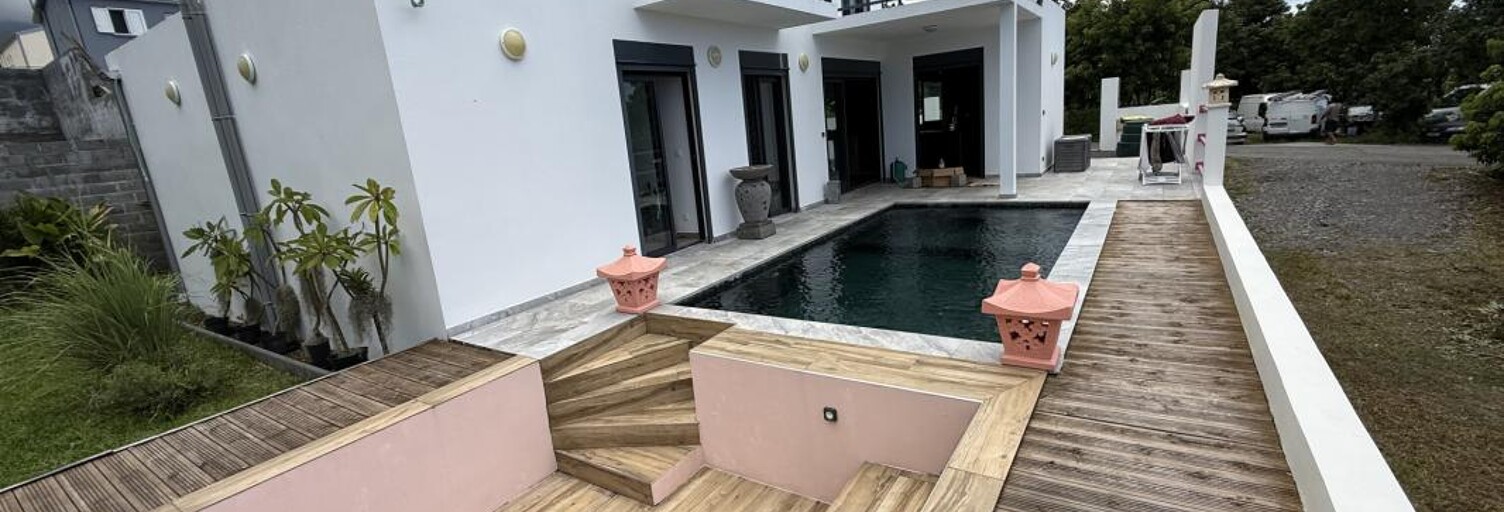 Maison 5 Pièces 146 m² à vendre à Sainte-Rose (97439)