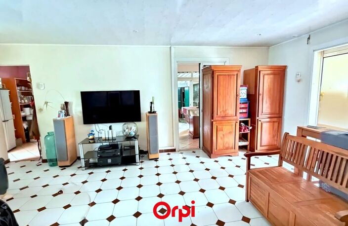 ORPI LA POSSESSION - Maison F5 À Vendre — photo 4